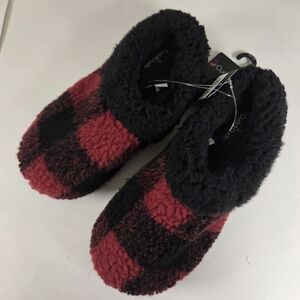 Cuddl Duds Red and Black Plaid Slippers